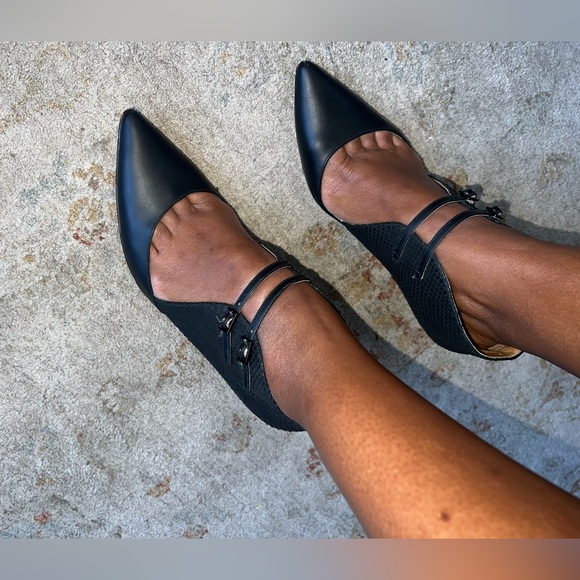 Leather & snakeskin Nine West heels w/ high sides & double front buckle. Sz 9.5 - Picture 7 of 10